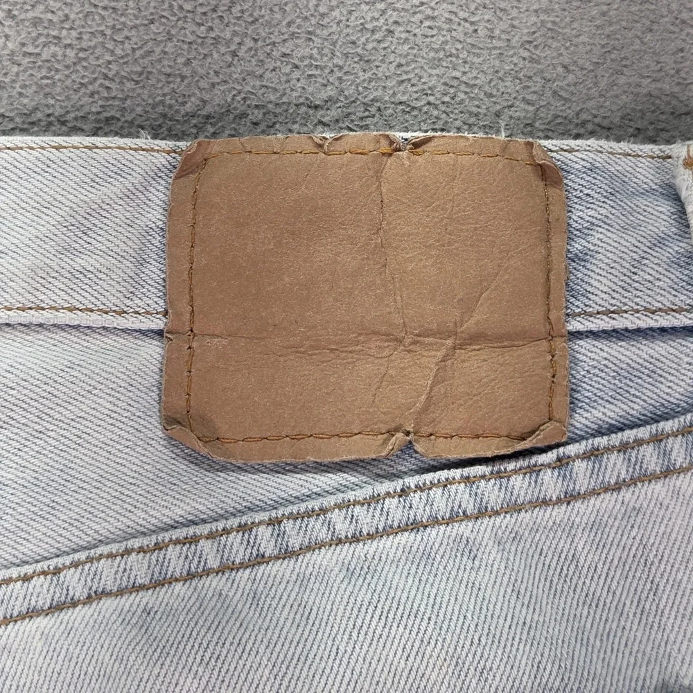 VTG‎ Levis 501 Jeans Mens Light Wash Blue Straight Button Altered USA Fits 32x28